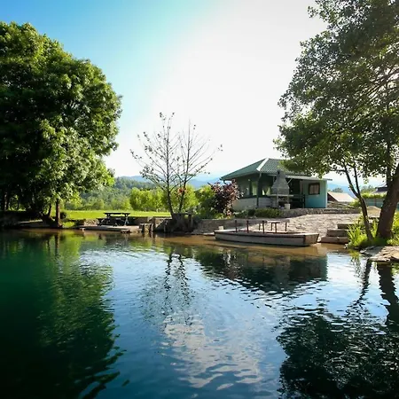Vikend Kuca Lohovski Put * Bihac